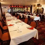 The Avenue 3* ليدز