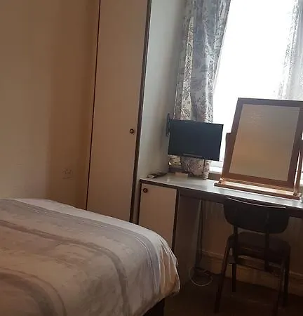 Hotel The Avenue